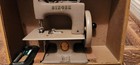 Vintage Singer Sewhandy Model 20 Child s Toy Sewing Machine Rare Trapezoid Case