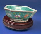 Antique Chinese Porcelain Qing Rectangular Bowl Famille Rose Enameled 6 75   