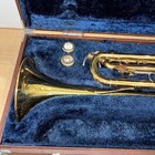 Holton Collegiate Trumpet With 3 Mouthpieces