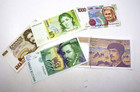 Europe   Five Pre-euro Banknotes Collection - Coa   History   Billfold Included