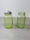 Set Of Vintage Anchor Hocking Uranium Glass Green Salt   Pepper Shakers Glows