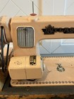 Atlas Deluxe Precision Sewing Machine Vintage W Case   Pedal   Extras 1950s