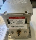 Honeywell M9174c1025 120v Non-spring Return Foot Mounted Actuator New Open Box