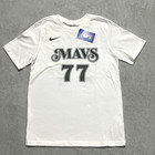 Nike Nba Youth Medium Luka Doncic Dallas Mavericks Mavs 77 T-shirt White City