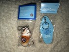 7 Brew 2pc Keychain Set Blondie Charm   Grateful Heart Motel Tag  Trigger Clip