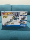 Hot Wheels City -attacking Shark Escape Trackset New In Box With Minor Dent