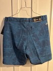 Trunks Surf   Swim Co  Men   s Blue Floral Shorts Stretch Flat Front Size 32