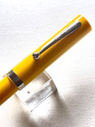 1980s Yellow Sheaffer  No Nonsense Fountain Pen Extra Fine  Italic Nib Excellent