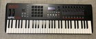 Akai Professional Mpk261 61-key Keyboard Controller  mpk261d4 