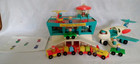 Fisher Price Vintage Little People Play Family Airport  996 Complete -  Fpb022