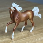Breyer Stablemate 2019 Mystery Surprise Mini Horse  6047 Palomino Magnolia