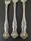 5 Vintage Grape 1847 Rogers Bros Silverplate Individual Salad Forks 5 7 8 