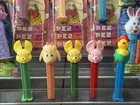 Vintage Easter Pez Dispensers   11 Vintage retired Easter Pez  3 No Feet 