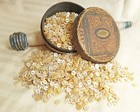 100 Tiny Vtg 1940s Diminutive Honey Cream Pearl Shell Doll Buttons   Under 1 4 