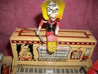 L il Abner Dog Patch Band - Unique Art Mfg   - Copyright 1945 - Metal - Vintage