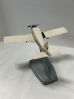1960 s Vtg  Original Topping Models Piper Cherokee 140b Desk Model