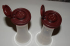 New Tupperware Large Hourglass Salt And Pepper Shakers Set Merlot Burgundy