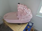 Cybex Priam 4   Epriam 2 Lux Carry Cot - Simply Flowers Pale Blush