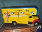 Roy Rogers   Trigger 1960 B Model Mack Moving Trailer 1st Gear 1 34 Scale