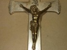 Vintage Metal Gold Tone Jesus On Crucifix Cross Wall Hanging Casket C B C Co  56