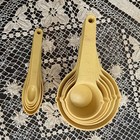 Vintage Foley Plastic Harvest Gold 10 Pc Set Measuring Cups   Measuring Spoons