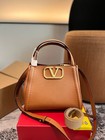 Valentino Women s Handbag Crossbody Bag Size  25   27cm