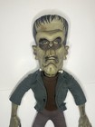 2000 Pozers Sideshow Toys 24    Frankenstein Doll Universal Monsters