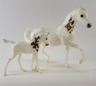Breyer Cm Classic Arabian Mare   Foal