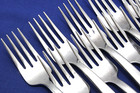 Near Mint Set Of 11  perry    7  Glossy Salad Forks Oneida Stainless Vietnam