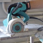 Makita 4100nhx1 4-3 8  Masonry Saw  With 4  4 Diamond Blade  Blue 