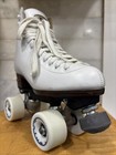 Womans White Riedell Roller Skates  Size 5  96a 57mm Wheels  Po 32557- Stk 111w