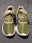 Nike Tanjun Se Olive Green Running Shoes Womens 7 Lightweight No Original Box