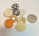 Mixed Lot Of 8 Buttons Vintage Rhinestone  Beaded   Resin Collectibles