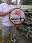 Mobilgas Special Gas Globe