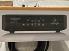 Ultralink Ulm302mic 2 4 Ghz Digital Wireless System With 2 Mics And Receiver