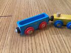 Wondertoys Wooden Train Cars 4 Pieces Magnetic Train Set