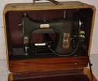 White Rotary Sewing Machine   Case - Model 77mg - Tested - See Video - Vintage
