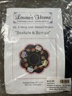 Wool Appliqu   13x13 Mini Quilt Kit Baskets   Berries Valentine Kit Set
