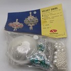 Thomas Boutique Velvet Swirl Green Sequin Bead Vtg Christmas Ornament Kit Nos
