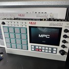 Akai Mpc Live 2 Retro Limited Edition W  Original Box