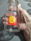 Vintage 1940s Bordens Elsie The Cow Half Pint Milk Bottle Red Yellow Daisy Logo