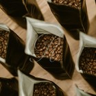 Kona Coffee     5 X 1 Lb Burlap Bag     100  Hawaiian Extra Fancy  Roasted To Order