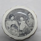 Queen Elizabeth 2 - 4 5  Our Royal Family Souvenir Plate Ultra Rare 