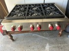 Wolf Srt366 36    Range Top Natural Gas  Stainless Steel W  Red Knobs
