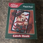 J   P Coats Plaid Bear Latch Hook Rug Kit 24 X 36 1997 New