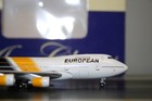 Aeroclassics 1 400 European Boeing 747-200 G-bdxj  yellow  Model Plane