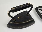 Antique Wapak  7 No  7 Sad Iron Cast Iron With B d Cast Iron Trivet Nice Patina