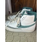 Nike Kids  4y Blazer Mid  77 Se Sneaker Shoes 