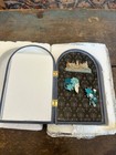 Disney Buried Secrets Haunted Mansion 999 Happy Haunts Ball Boxed Le 400 Pin Set