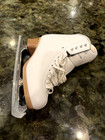Jackson Elle Women s Figure Skates -- Excellent Condition  7 5w 